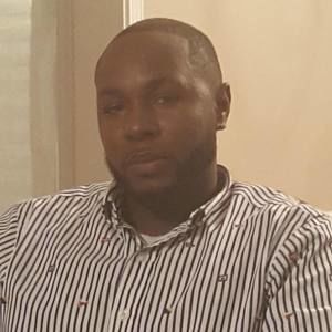 Meet your Posher, Derrick